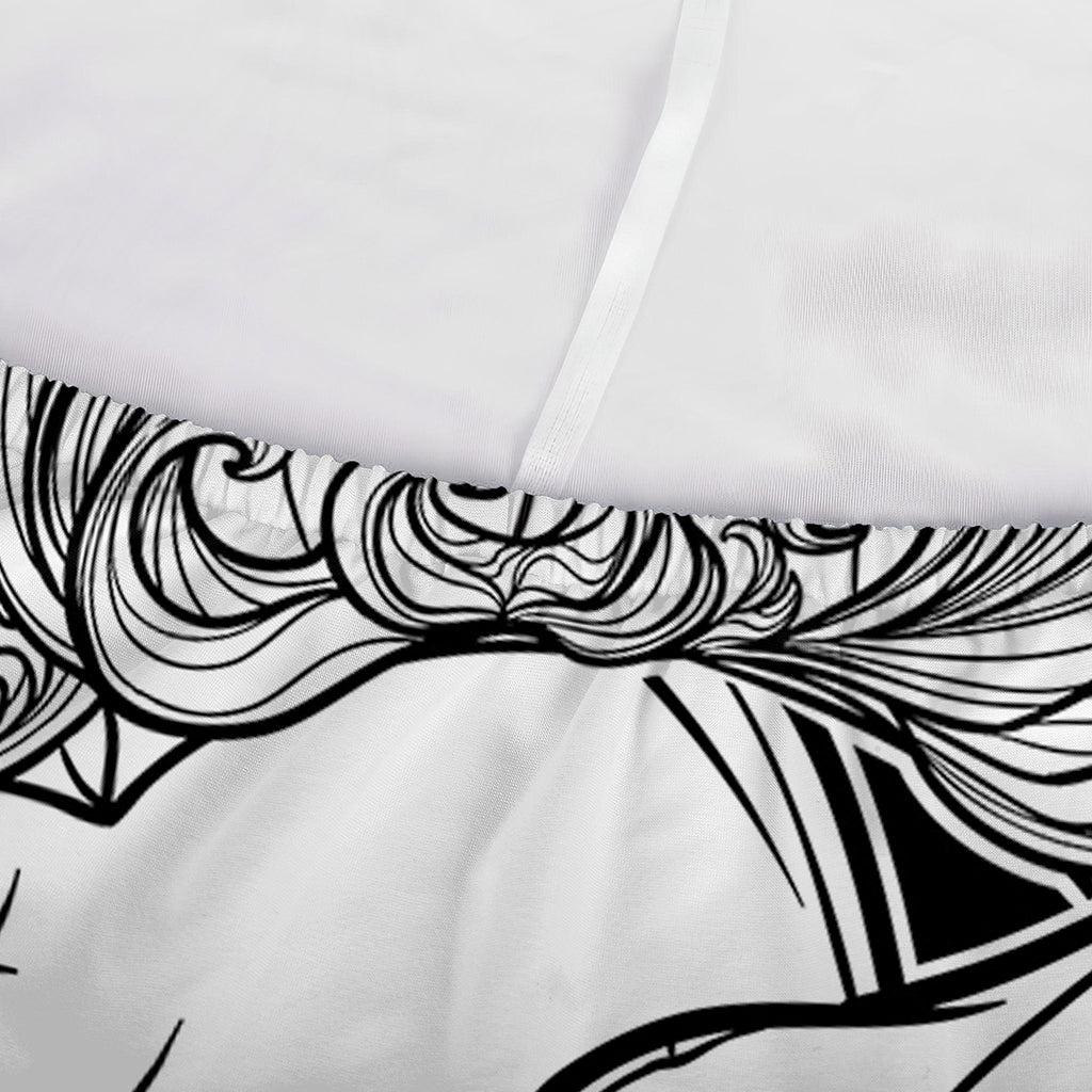 White And Black Leo Sign Print Sofa Cover