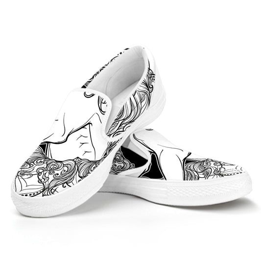 White And Black Leo Sign Print White Slip On Shoes