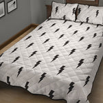 White And Black Lightning Pattern Print Quilt Bed Set