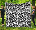 White And Black Lily Pattern Print Quilt