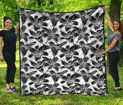 White And Black Lily Pattern Print Quilt
