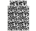 White And Black Lily Pattern Print Quilt Bed Set