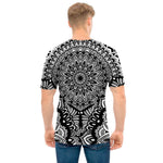 White And Black Mandala Print Men's T-Shirt