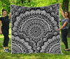 White And Black Mandala Print Quilt