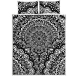 White And Black Mandala Print Quilt Bed Set