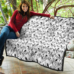 White And Black Mantis Pattern Print Quilt