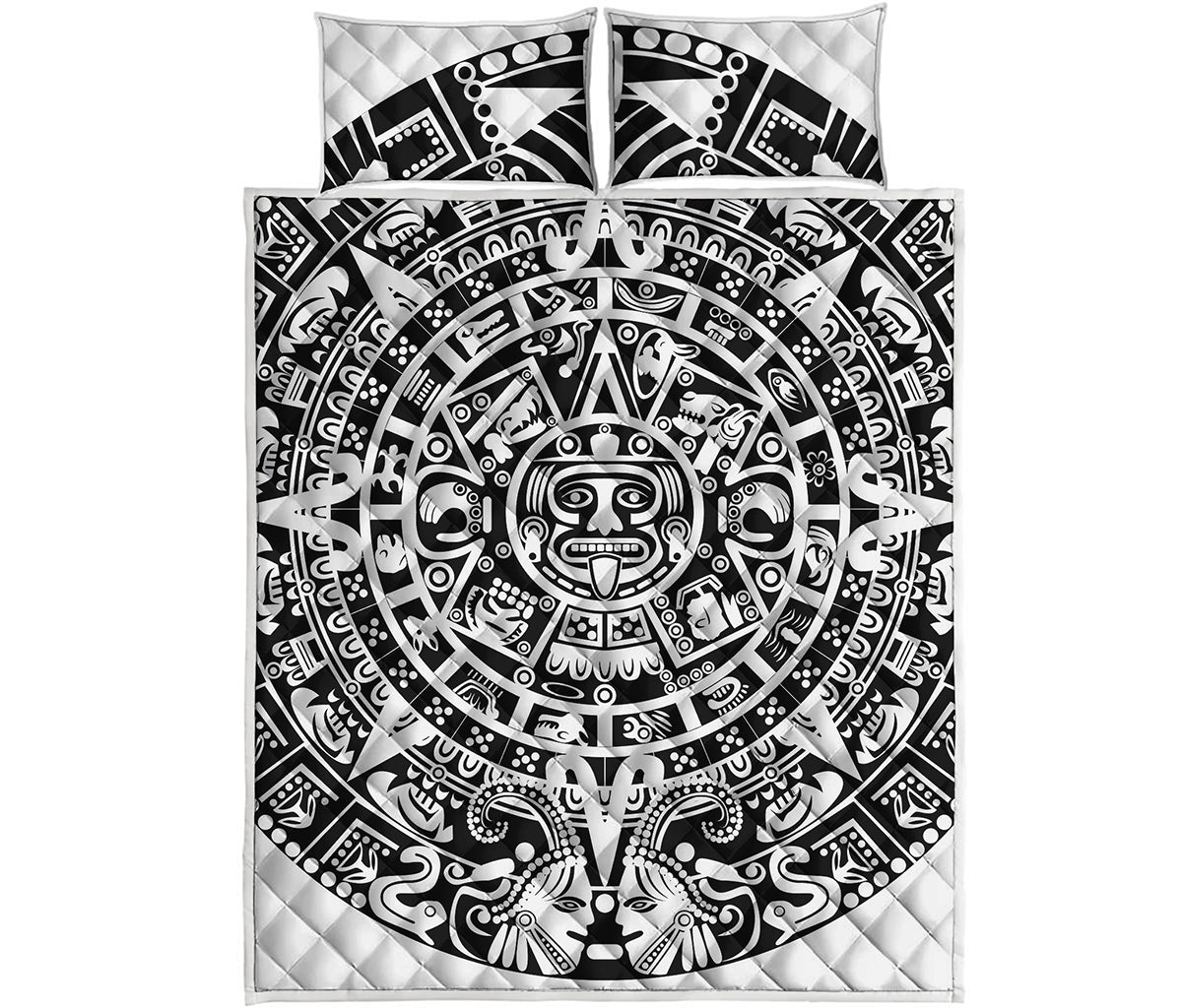 White And Black Maya Calendar Print Quilt Bed Set