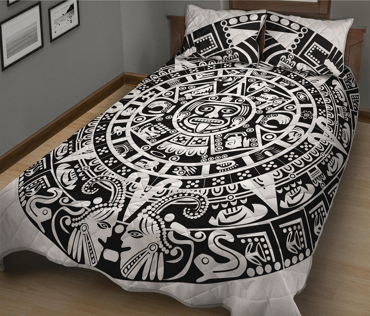 White And Black Maya Calendar Print Quilt Bed Set