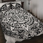 White And Black Maya Calendar Print Quilt Bed Set