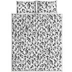 White And Black Music Note Pattern Print Quilt Bed Set