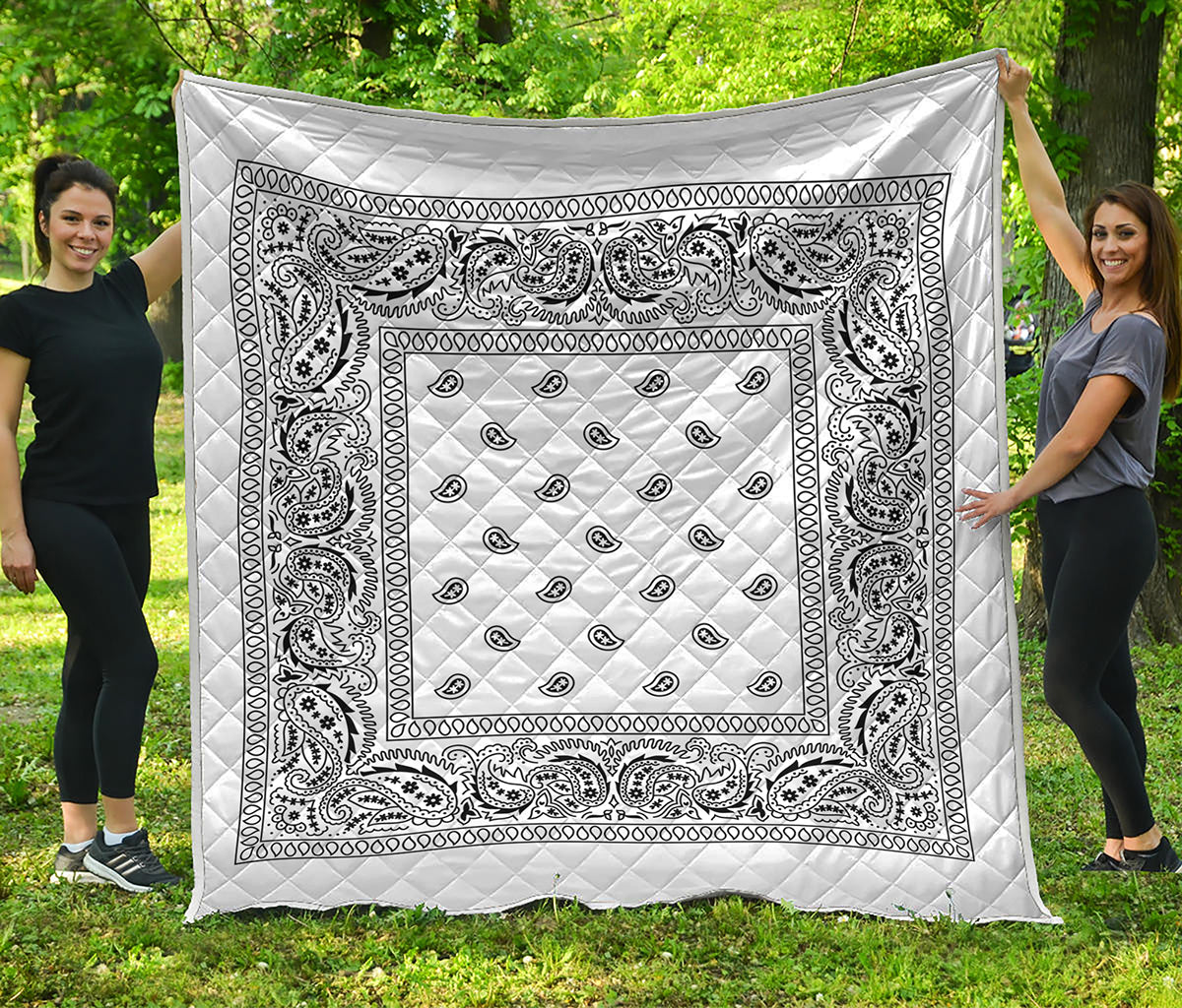 White And Black Paisley Bandana Print Quilt