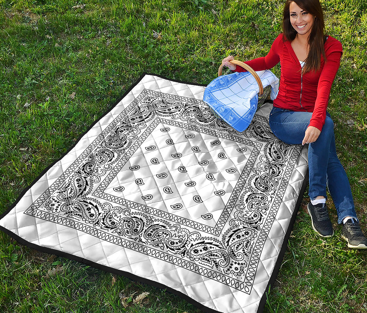 White And Black Paisley Bandana Print Quilt