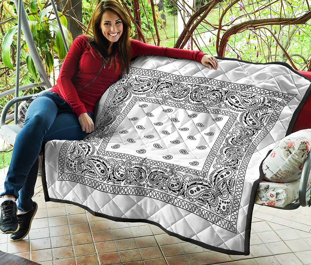White And Black Paisley Bandana Print Quilt