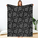 White And Black Paisley Pattern Print Blanket