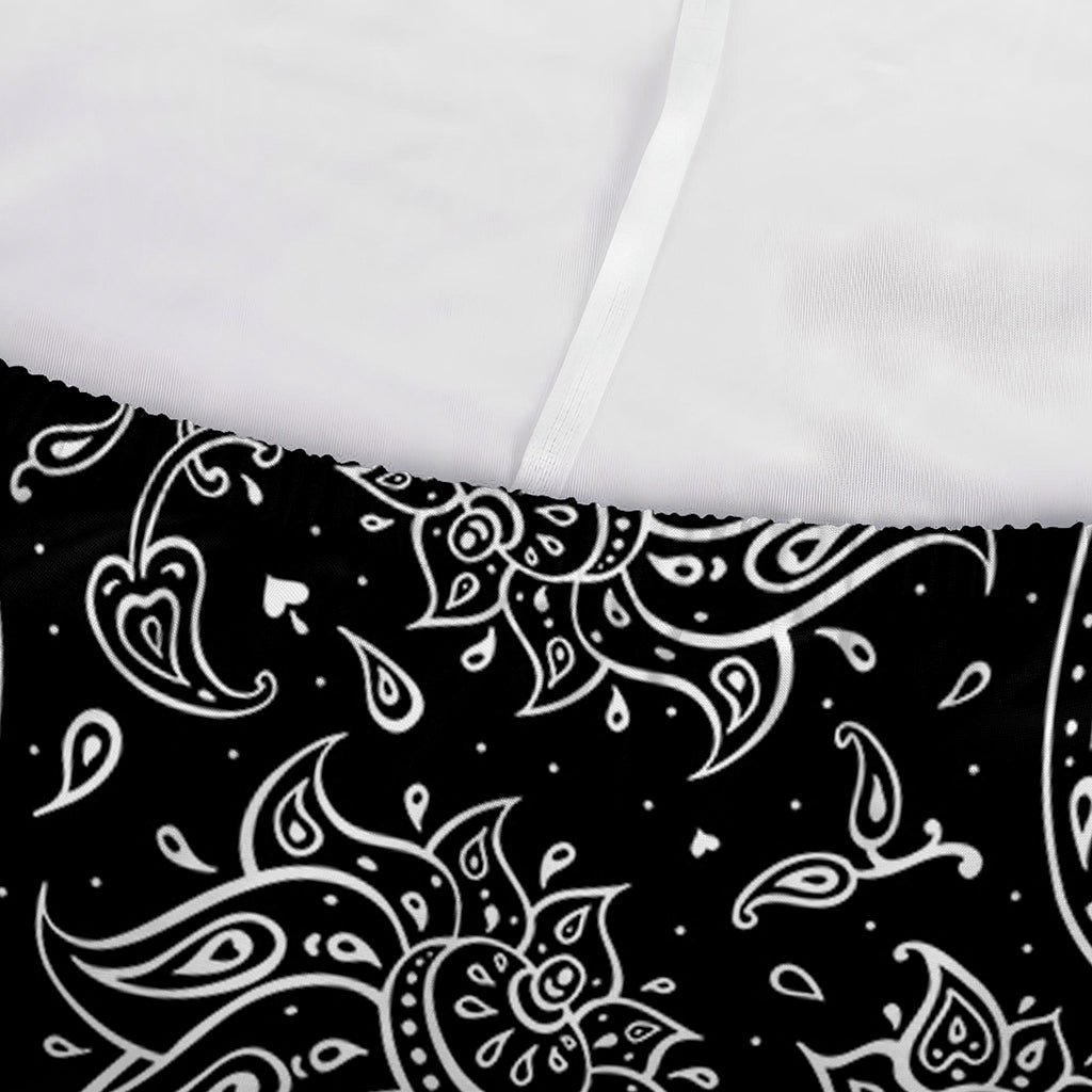 White And Black Paisley Pattern Print Sofa Cover
