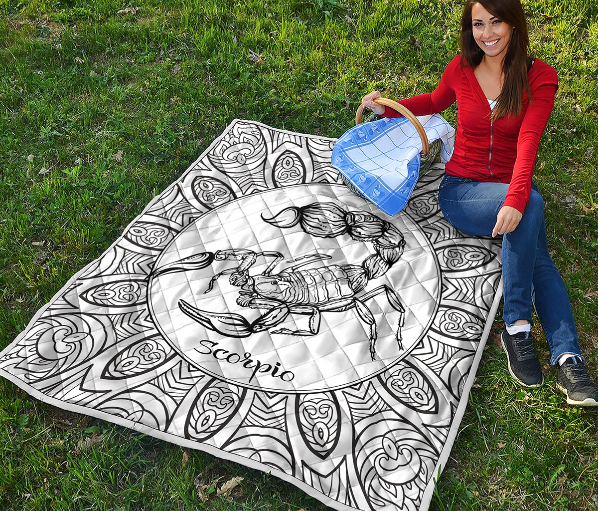 White And Black Scorpio Sign Print Quilt