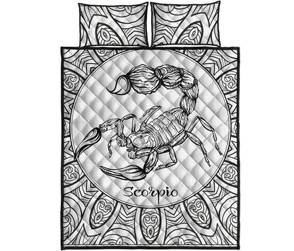 White And Black Scorpio Sign Print Quilt Bed Set