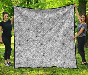 White And Black Spider Web Pattern Print Quilt