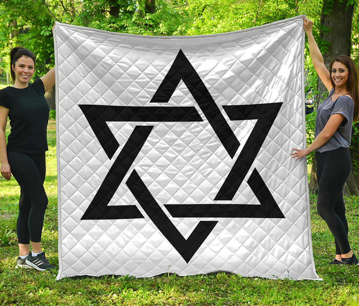 White And Black Star of David Print Quilt