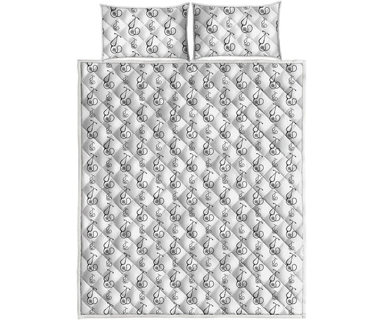 White And Black Stethoscope Print Quilt Bed Set