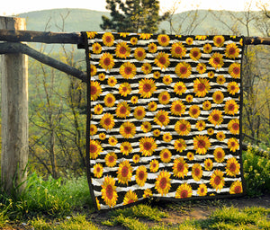 White And Black Stripe Sunflower Print Quilt