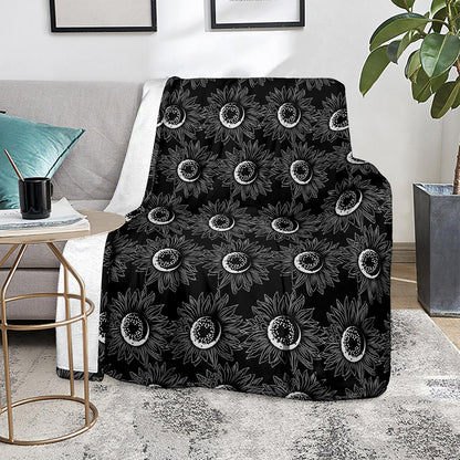 White And Black Sunflower Pattern Print Blanket