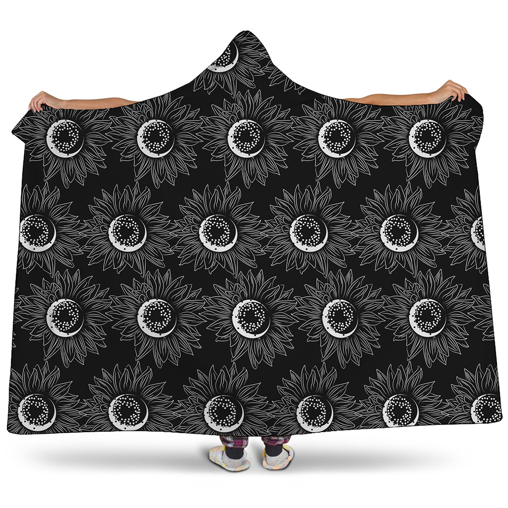 White And Black Sunflower Pattern Print Hooded Blanket