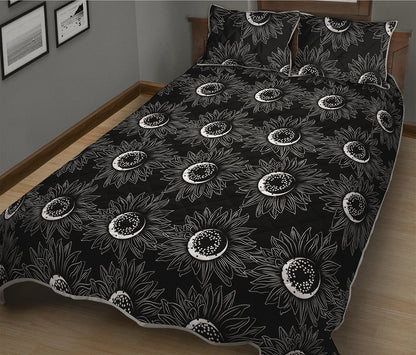 White And Black Sunflower Pattern Print Quilt Bed Set