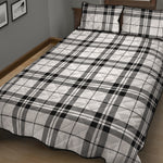 White And Black Tartan Pattern Print Quilt Bed Set