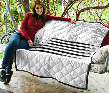 White And Black USA Flag Print Quilt