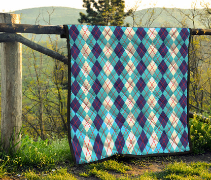 White And Blue Argyle Pattern Print Quilt