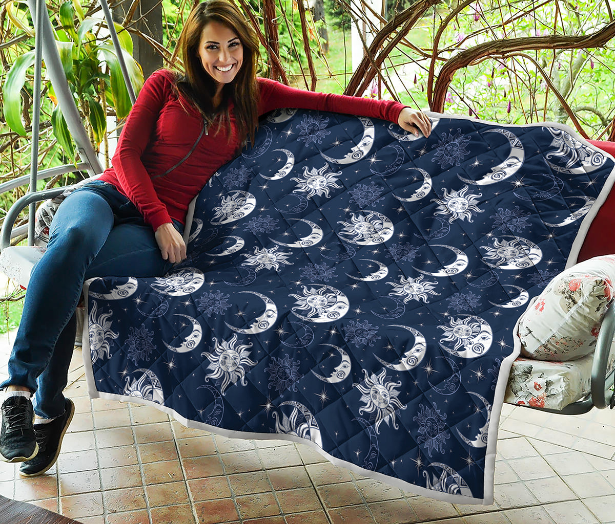 White And Blue Celestial Pattern Print Quilt