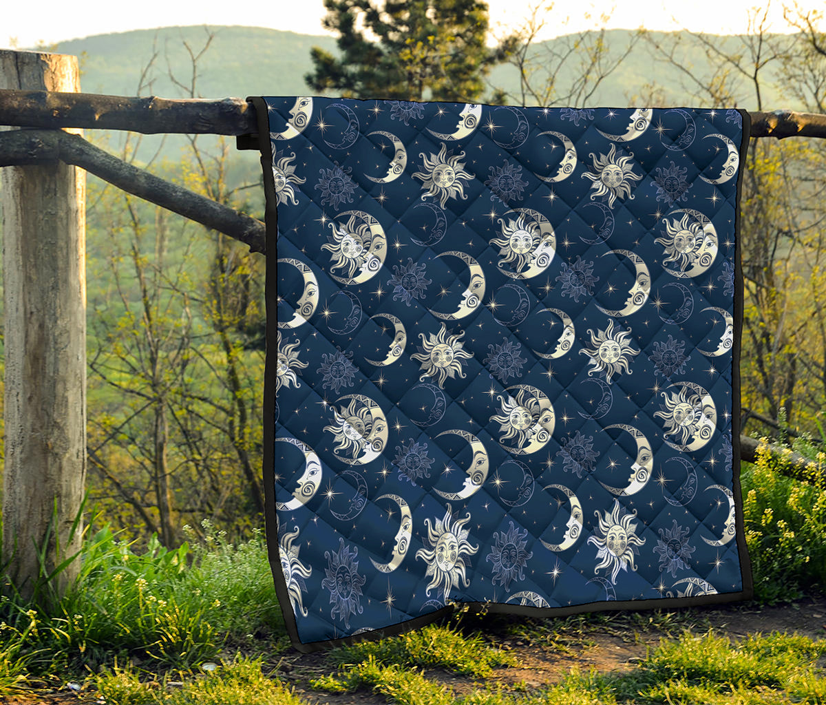 White And Blue Celestial Pattern Print Quilt