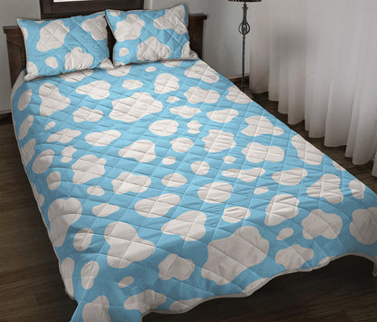 White And Blue Cow Print Quilt Bed Set