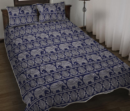 White And Blue Indian Elephant Print Quilt Bed Set