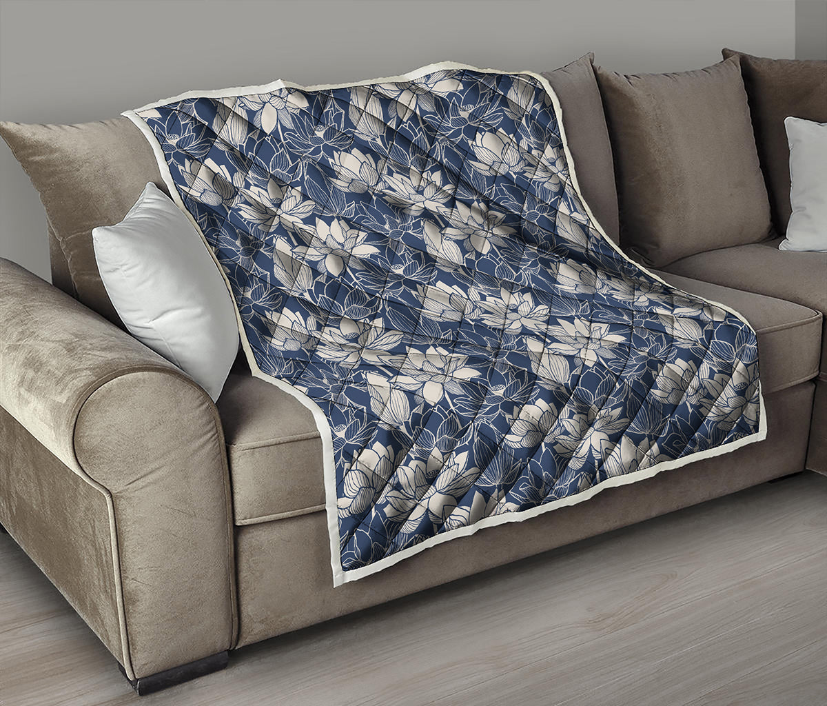White And Blue Lotus Flower Print Quilt