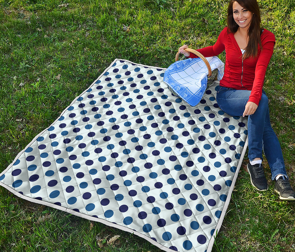 White And Blue Polka Dot Pattern Print Quilt