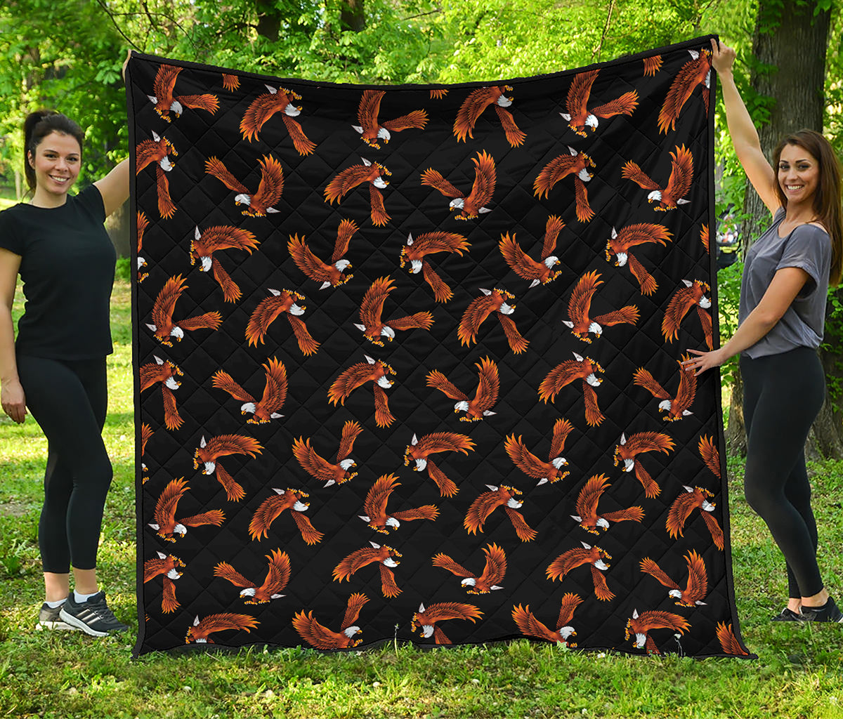 White And Brown Eagle Pattern Print Quilt