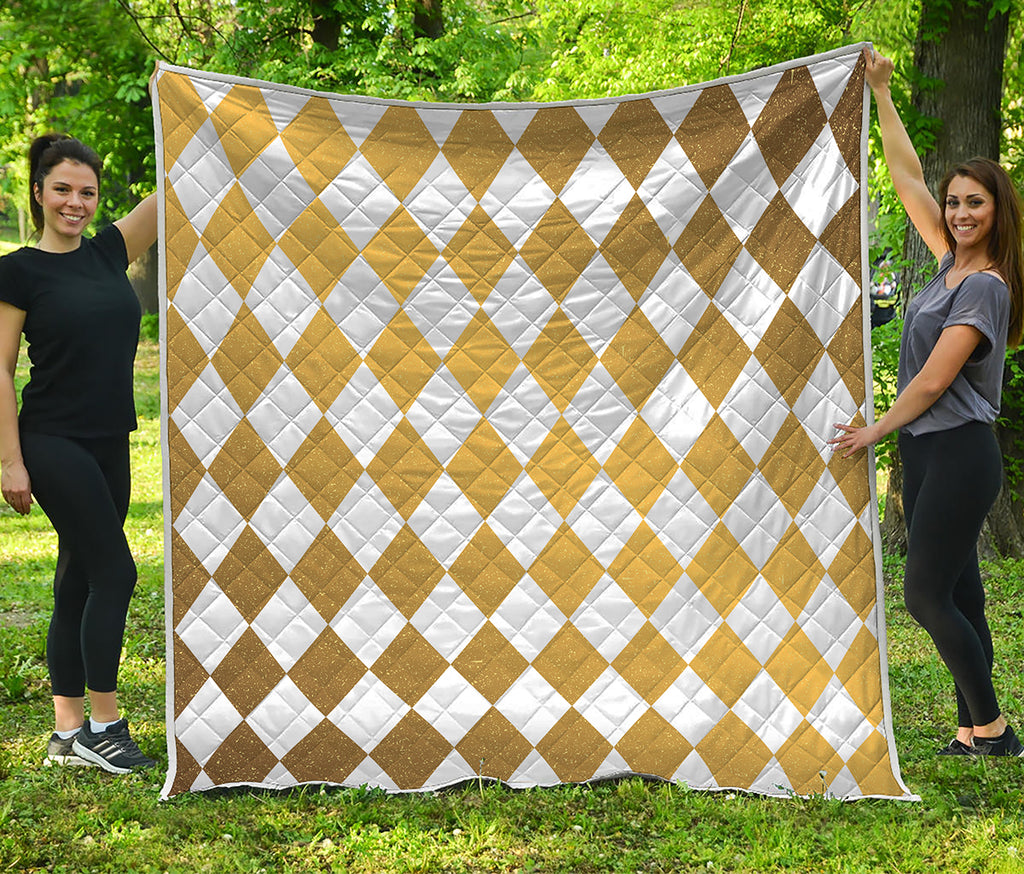 White And Gold Harlequin Pattern Print Quilt