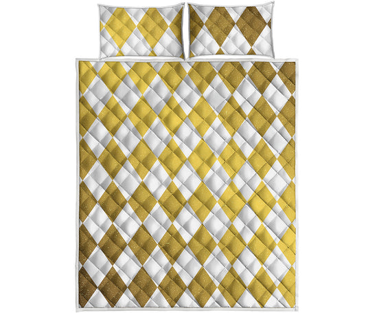 White And Gold Harlequin Pattern Print Quilt Bed Set
