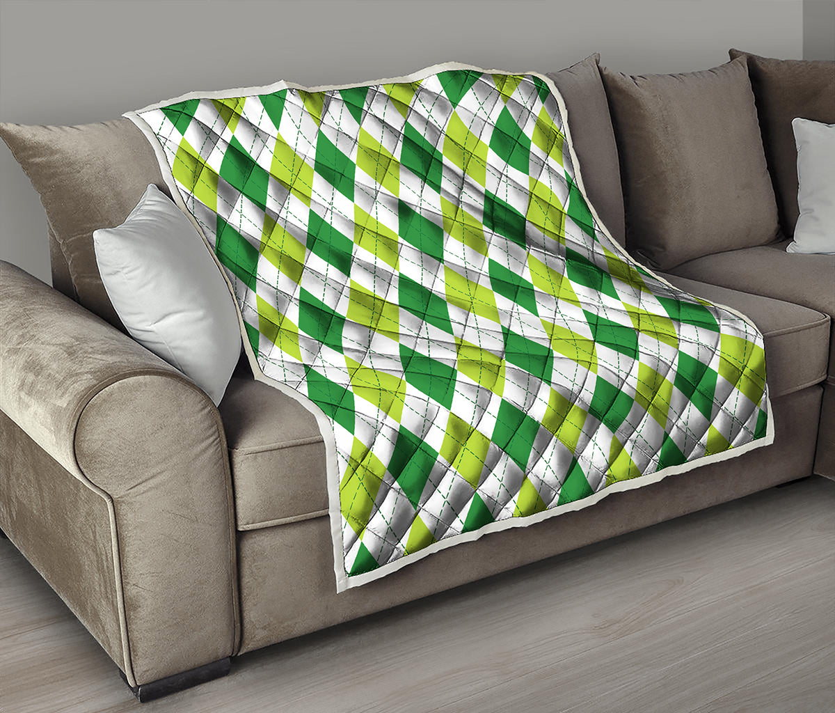 White And Green Argyle Pattern Print Quilt