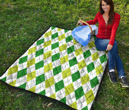 White And Green Argyle Pattern Print Quilt
