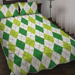 White And Green Argyle Pattern Print Quilt Bed Set