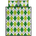 White And Green Argyle Pattern Print Quilt Bed Set