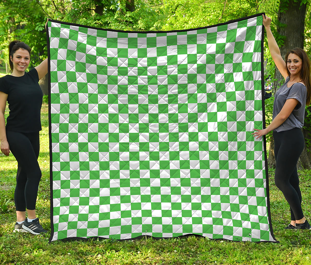 White And Green Checkered Print Quilt