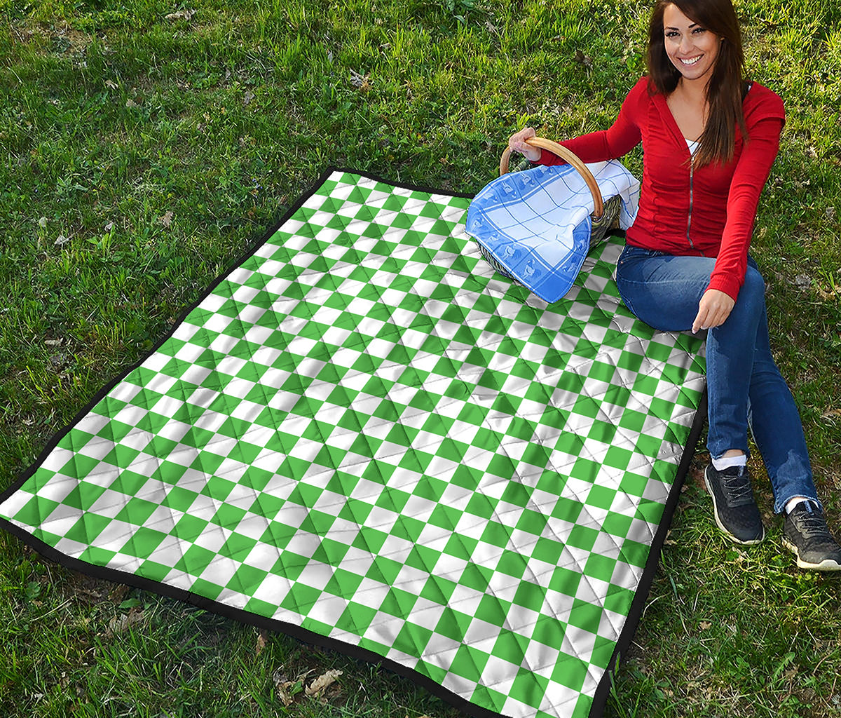 White And Green Checkered Print Quilt