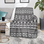 White And Grey Aztec Pattern Print Blanket