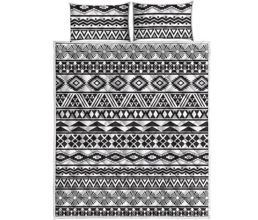 White And Grey Aztec Pattern Print Quilt Bed Set