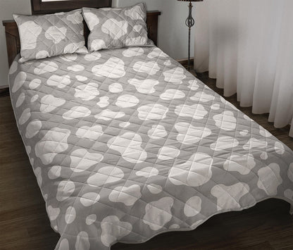 White And Grey Cow Print Quilt Bed Set