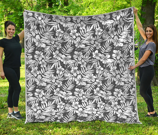 White And Grey Hawaiian Pattern Print Quilt